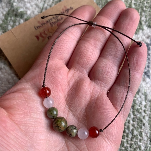 💕NWT 💕Fertility Support Healing Energy Gemstone Crystal Bracelet - Picture 3 of 8